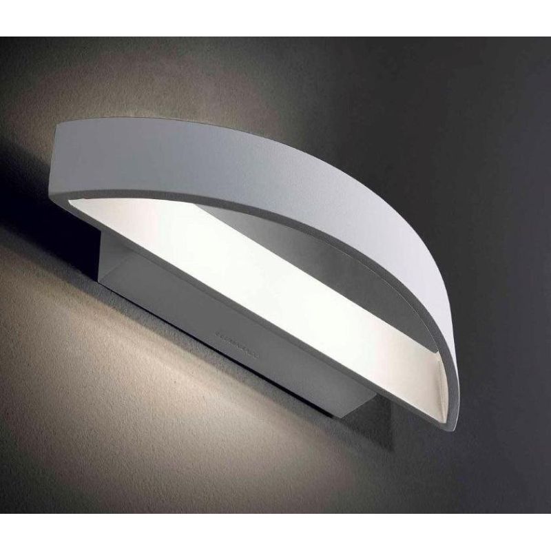 CLEO SMALL WALL LAMP IN WHITE METAL WITH 12W 1020 LUMEN LED